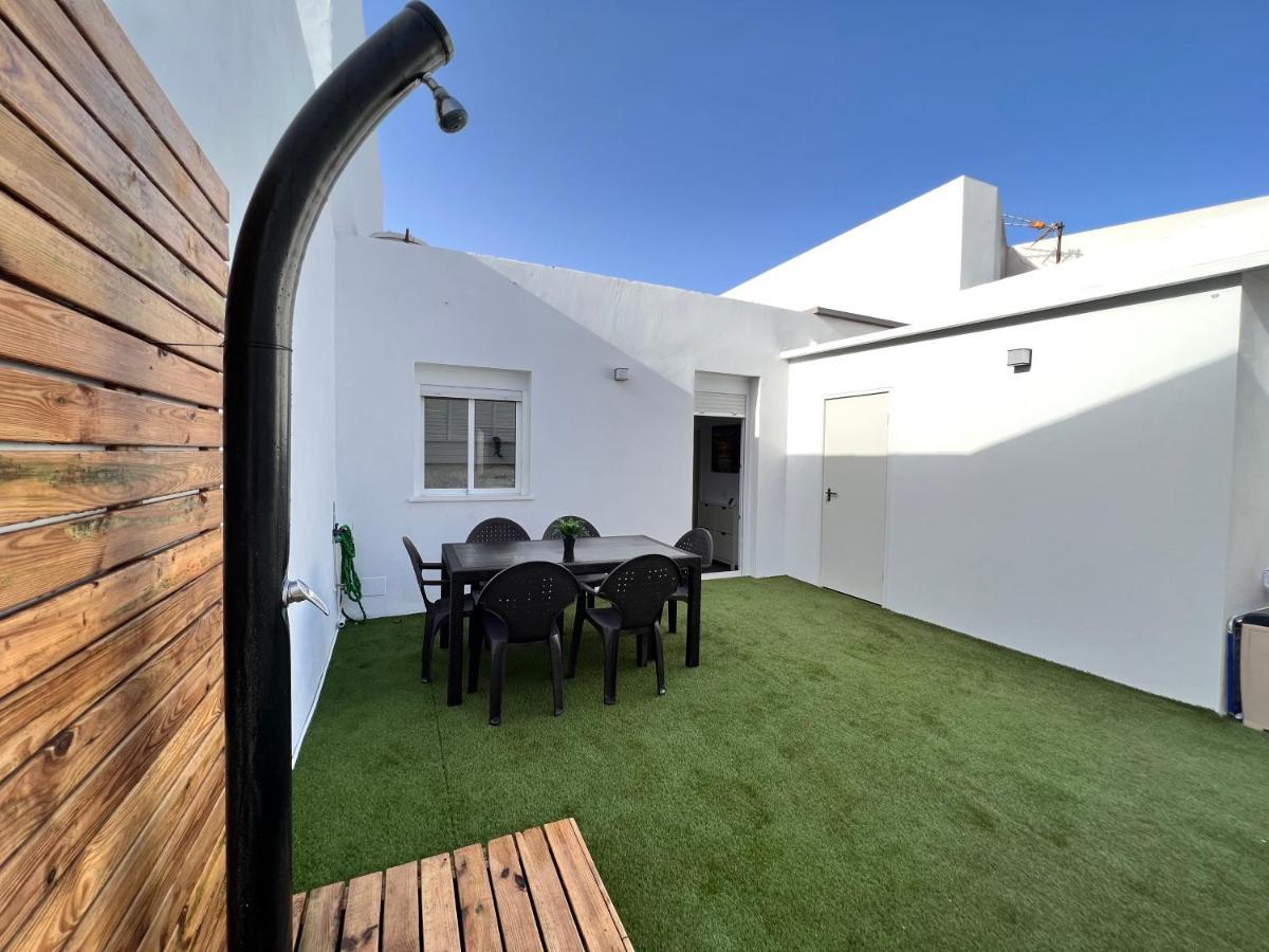 Modern Luxury Villa 波里斯-德阿沃纳 外观 照片