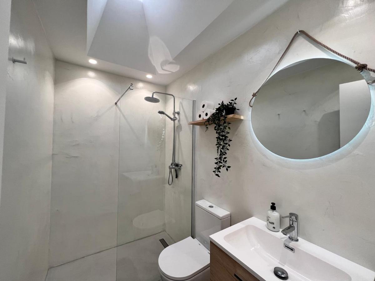 Modern Luxury Villa 波里斯-德阿沃纳 外观 照片