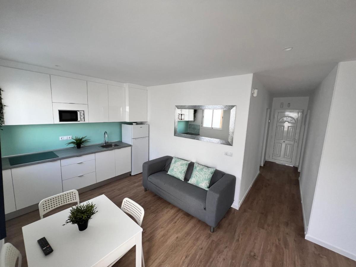 Modern Luxury Villa 波里斯-德阿沃纳 外观 照片