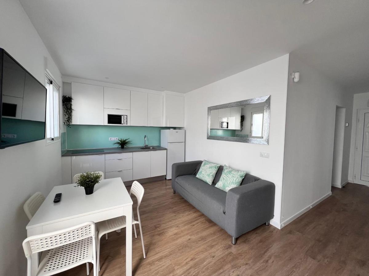 Modern Luxury Villa 波里斯-德阿沃纳 外观 照片