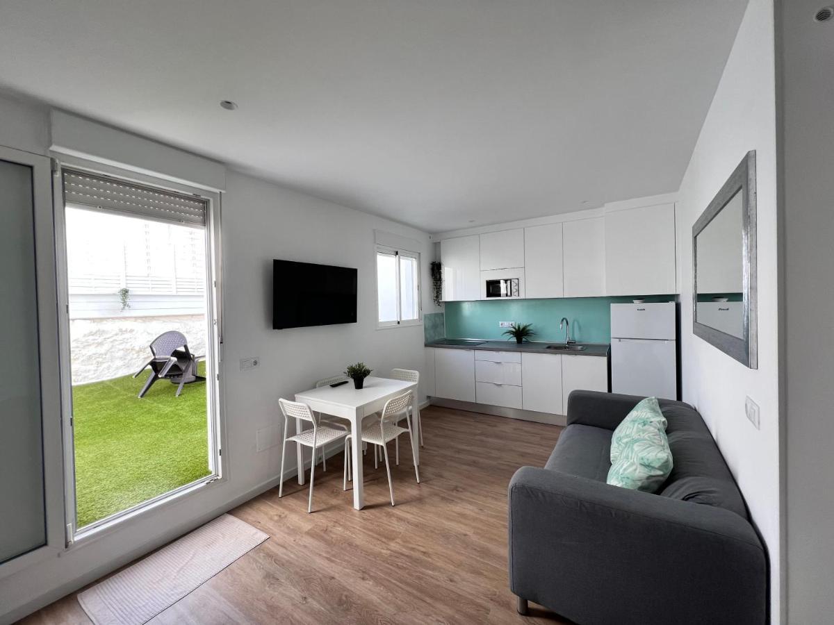 Modern Luxury Villa 波里斯-德阿沃纳 外观 照片
